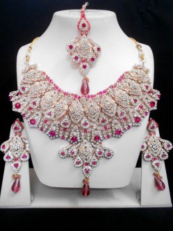 Party-Wear-Jewelry-Set-21100PW568